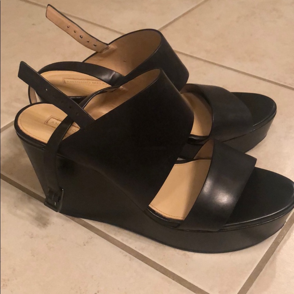 Antonio Melani wedges